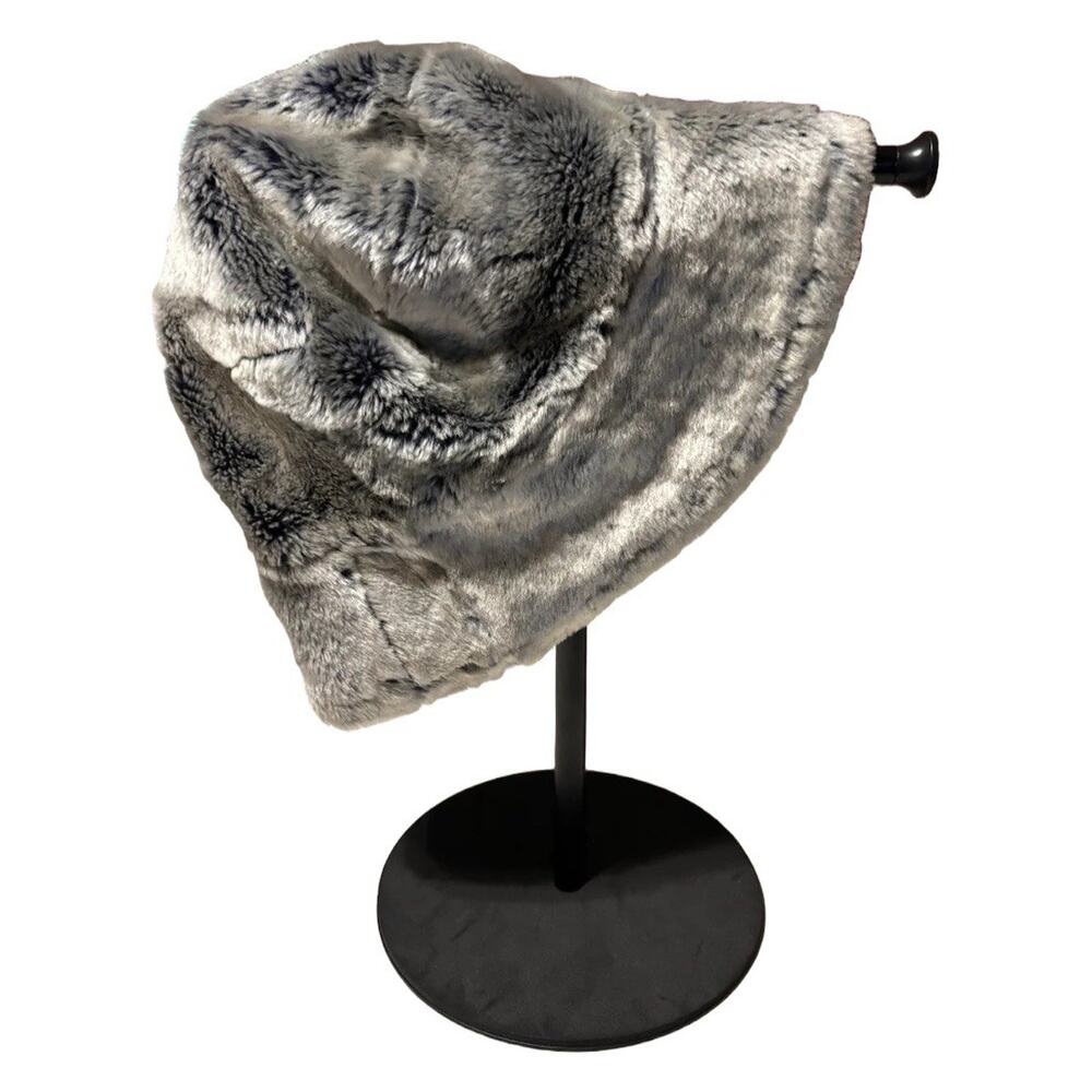 Faux Fur Bucket Hat Gray Black Spotted Pattern Soft Plush Lined Winter Hat
